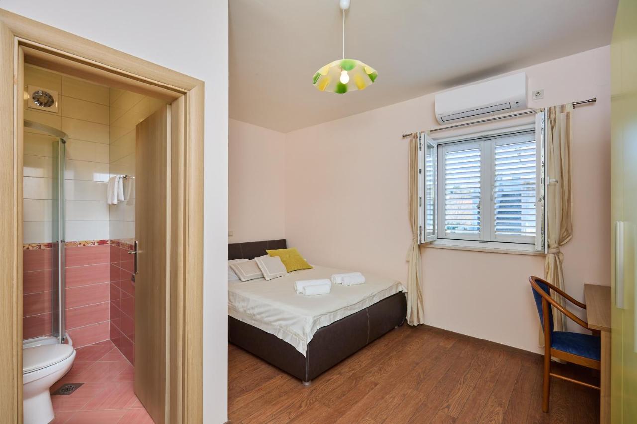 Apartment Marijana มลินี ภายนอก รูปภาพ