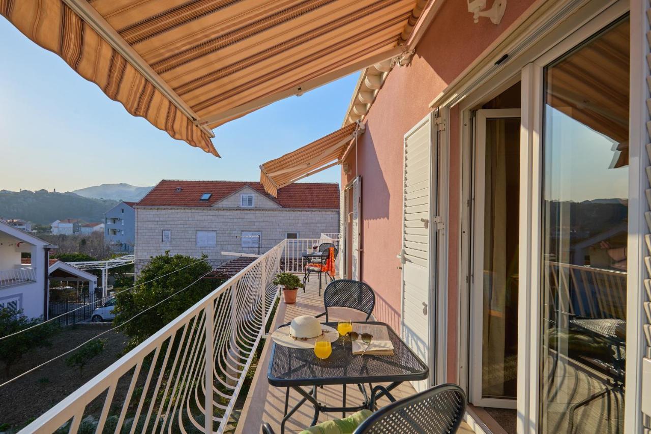 Apartment Marijana มลินี ภายนอก รูปภาพ
