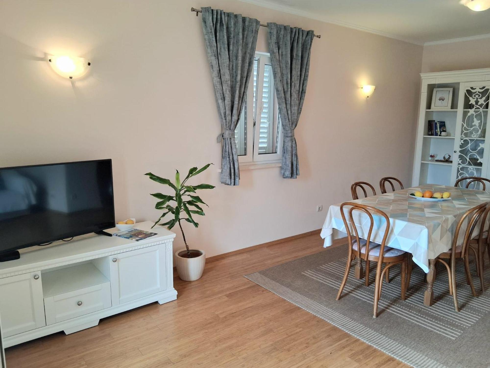 Apartment Marijana มลินี ภายนอก รูปภาพ